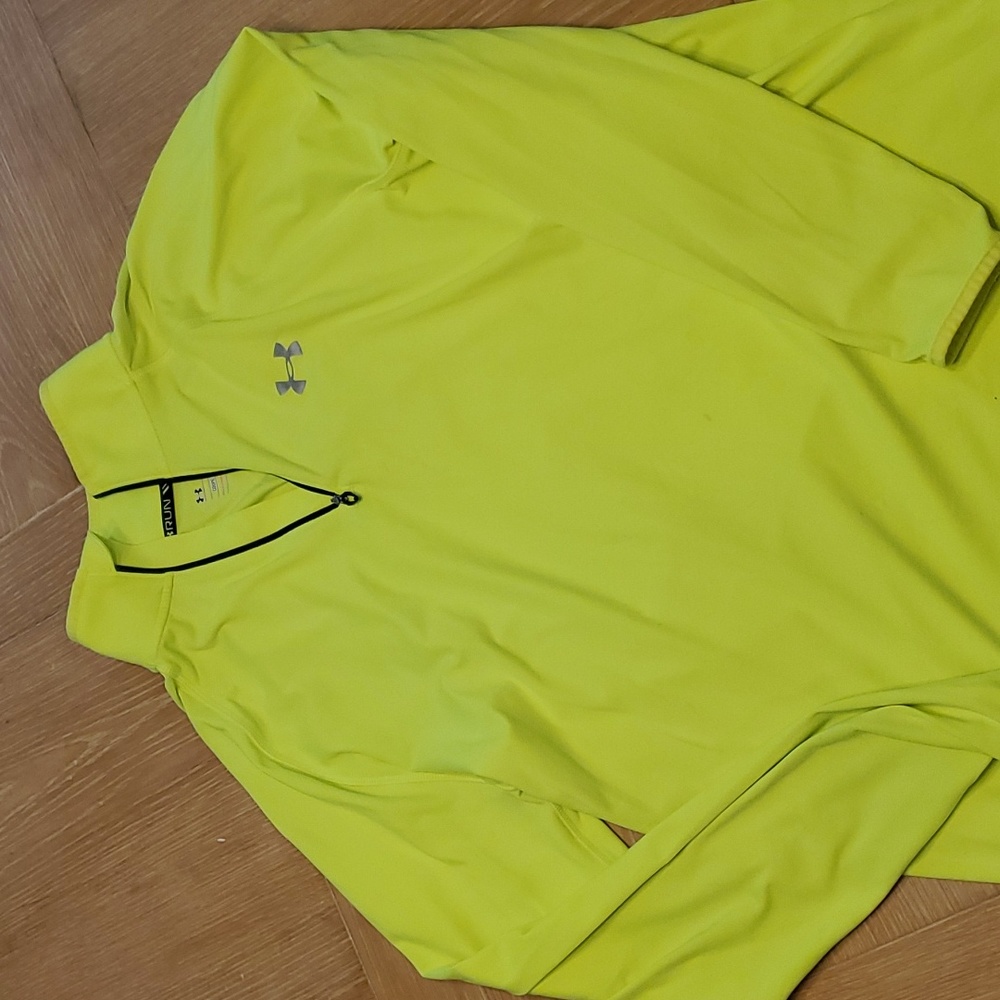 Under Armour 1/4 zip Pull over